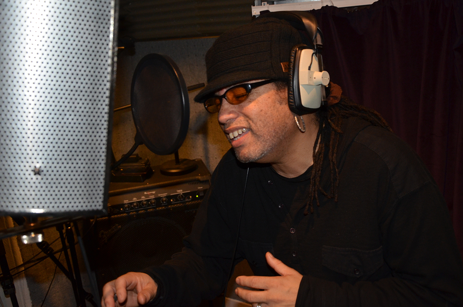 skyler jett at offbeat